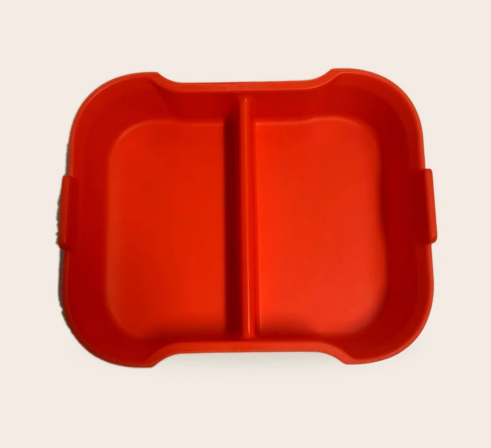 Optional divided feed tray, open.
